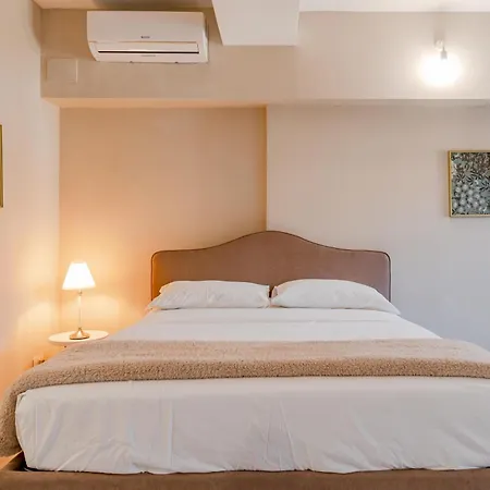 Le Madamin, Flora & Fauna - No Lift Apartman