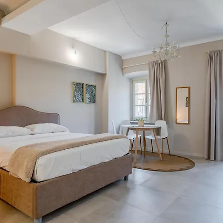 Le Madamin, Flora & Fauna - No Lift Apartman *